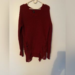 Woman’s Frayed Sweater - (RedFox)